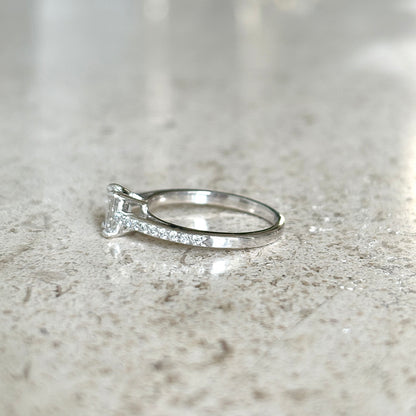 Bague Solitaire - Or Blanc 750 & Diamants
