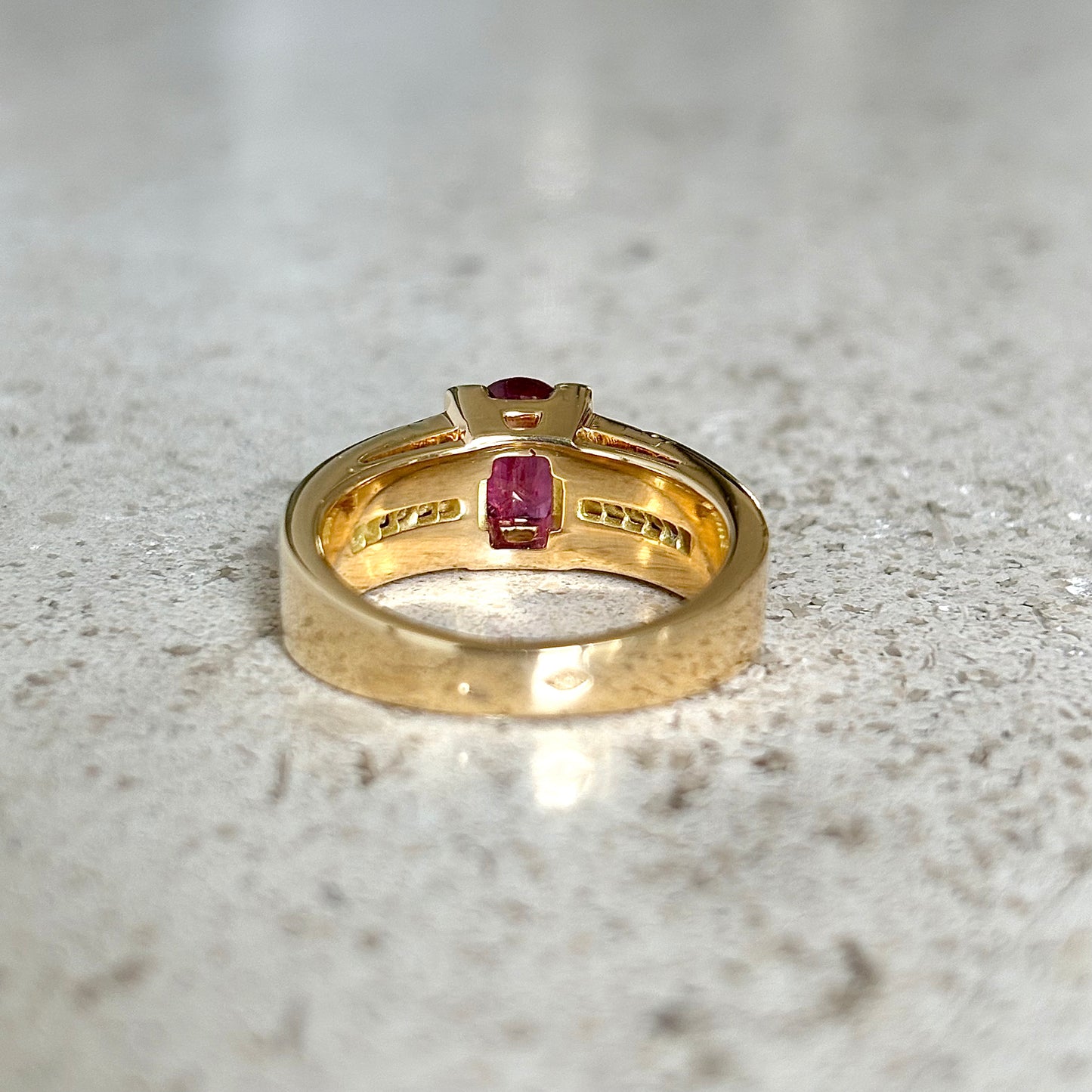Bague Jonc - Or Jaune 750 Rubis & Diamants