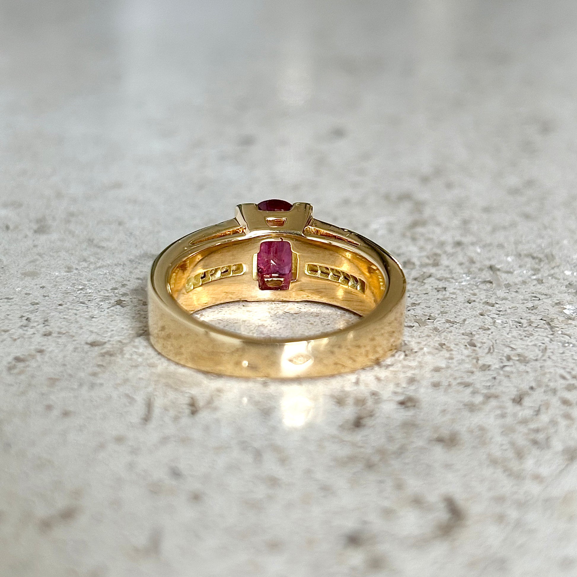 Bague Jonc - Or Jaune 750 Rubis & Diamants