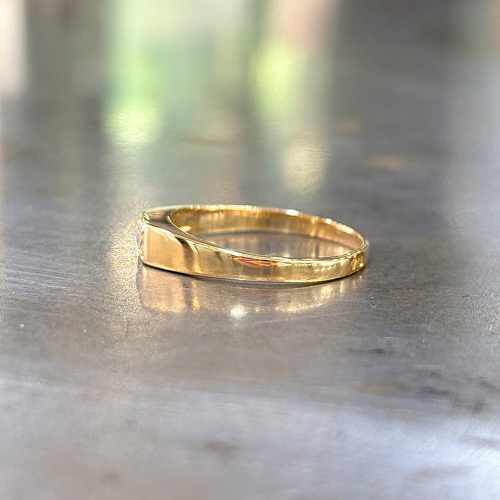Bague Chevalière - Or Jaune 750 & Diamant