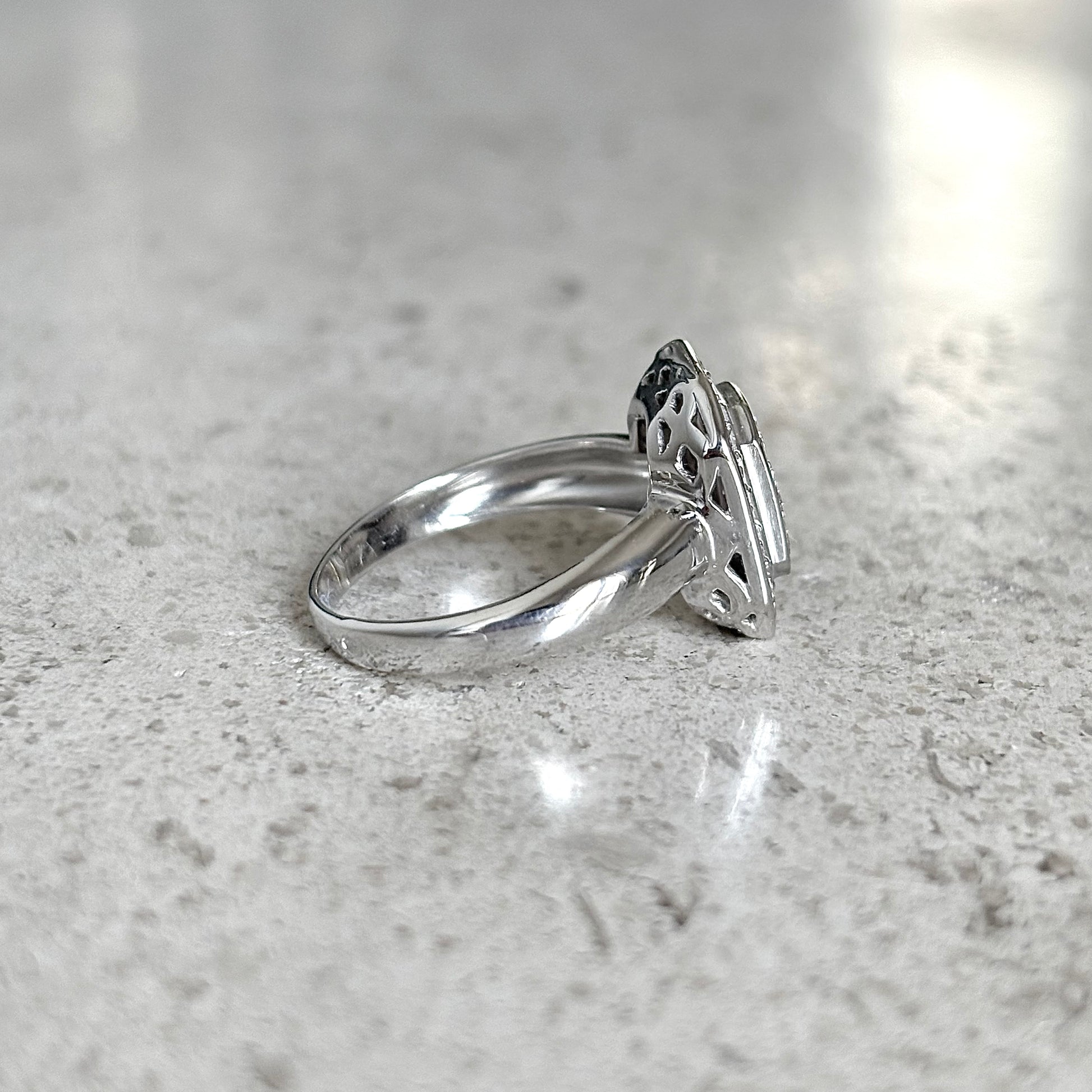 Bague Vintage Art Déco - Or Blanc 750 & Diamants