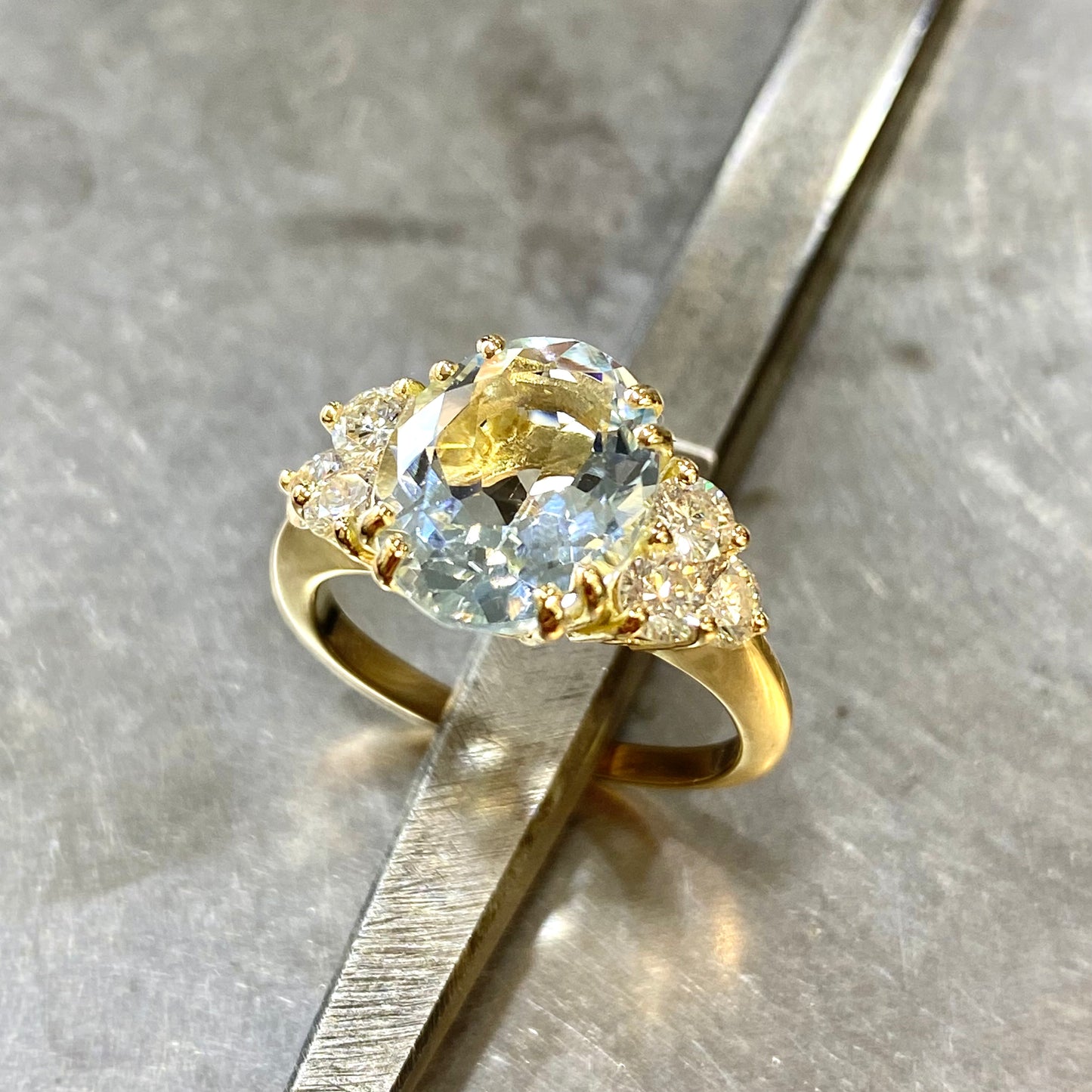 Bague Nausicaä Grande - Or Jaune 750 Aigue-Marine & Diamants