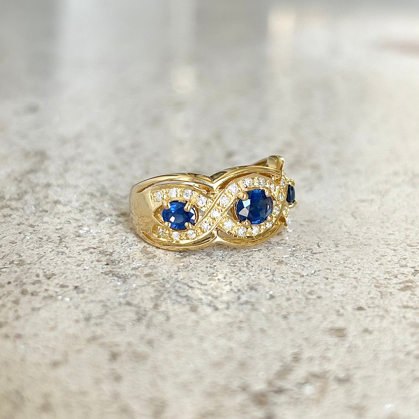 Bague Trilogie - Or Jaune 750 Saphirs & Diamants