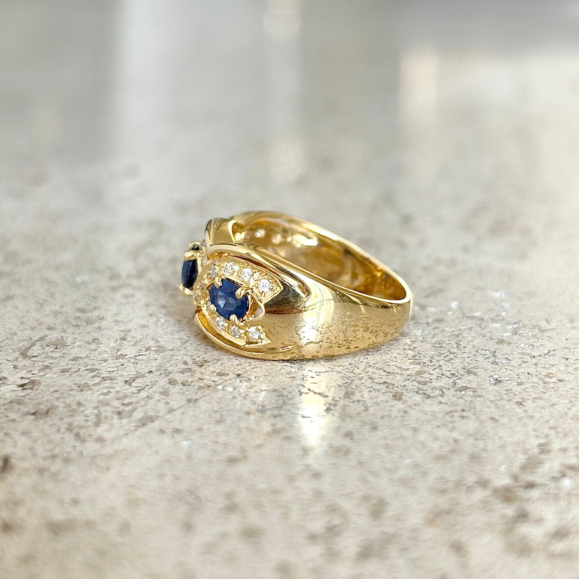 Bague Trilogie - Or Jaune 750 Saphirs & Diamants