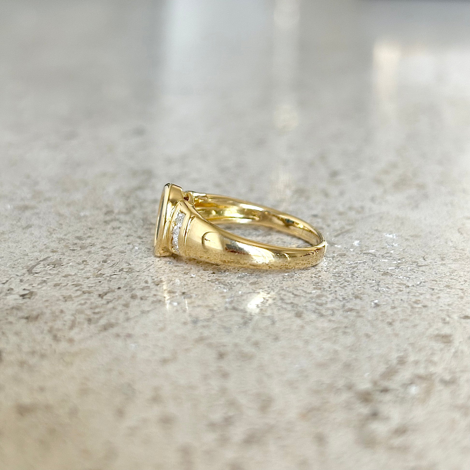 Bague Jonc- Or Jaune 750 Saphir & Diamants