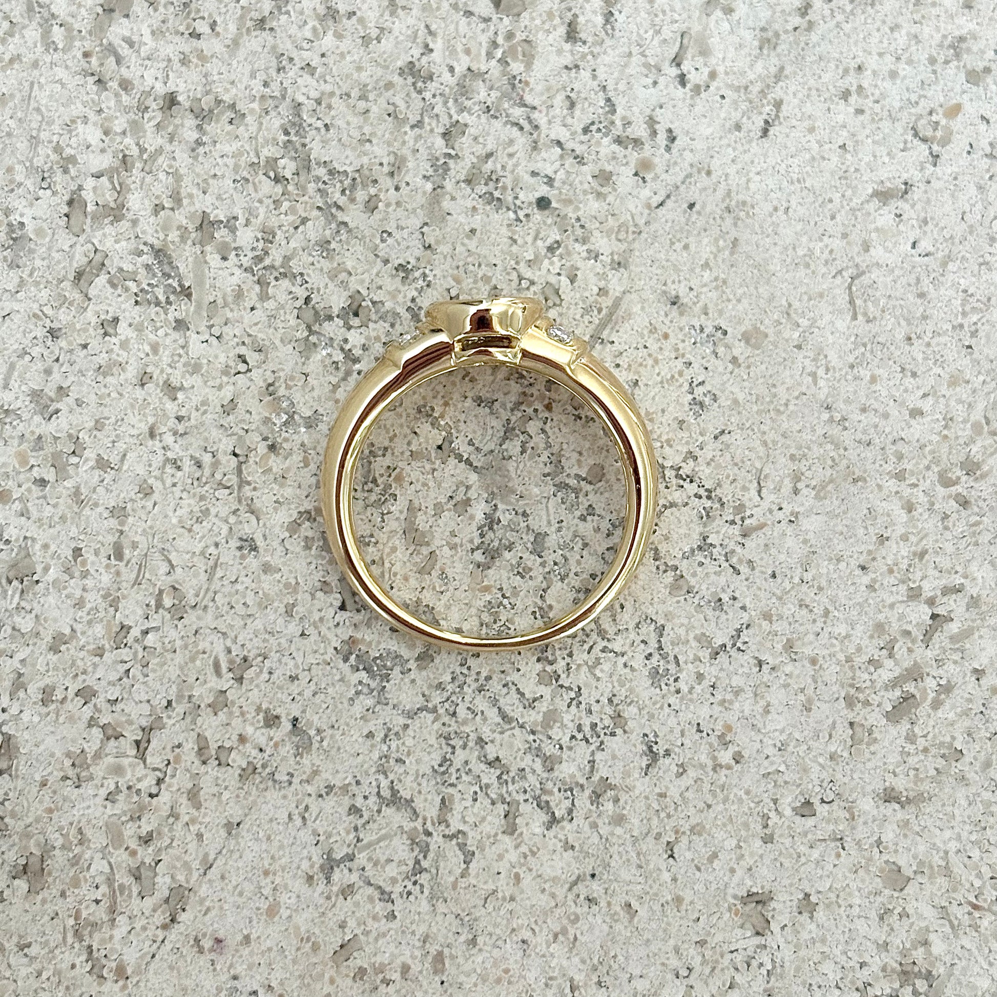 Bague Jonc- Or Jaune 750 Saphir & Diamants