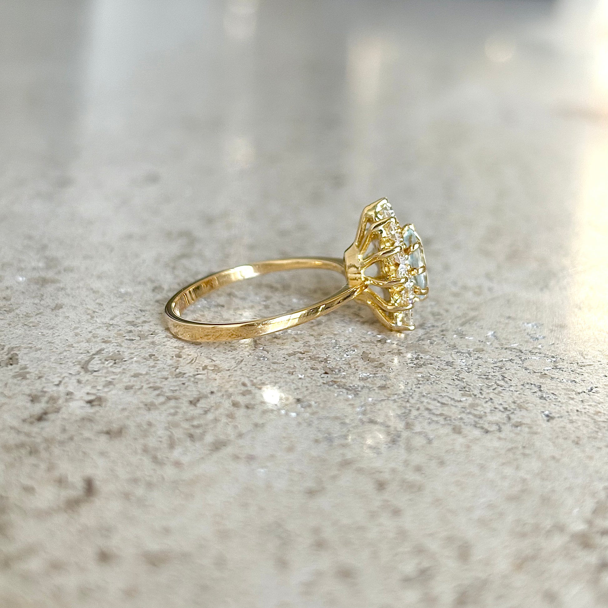 Bague Marguerite - Or Jaune 750 Aigue-Marine & Diamants