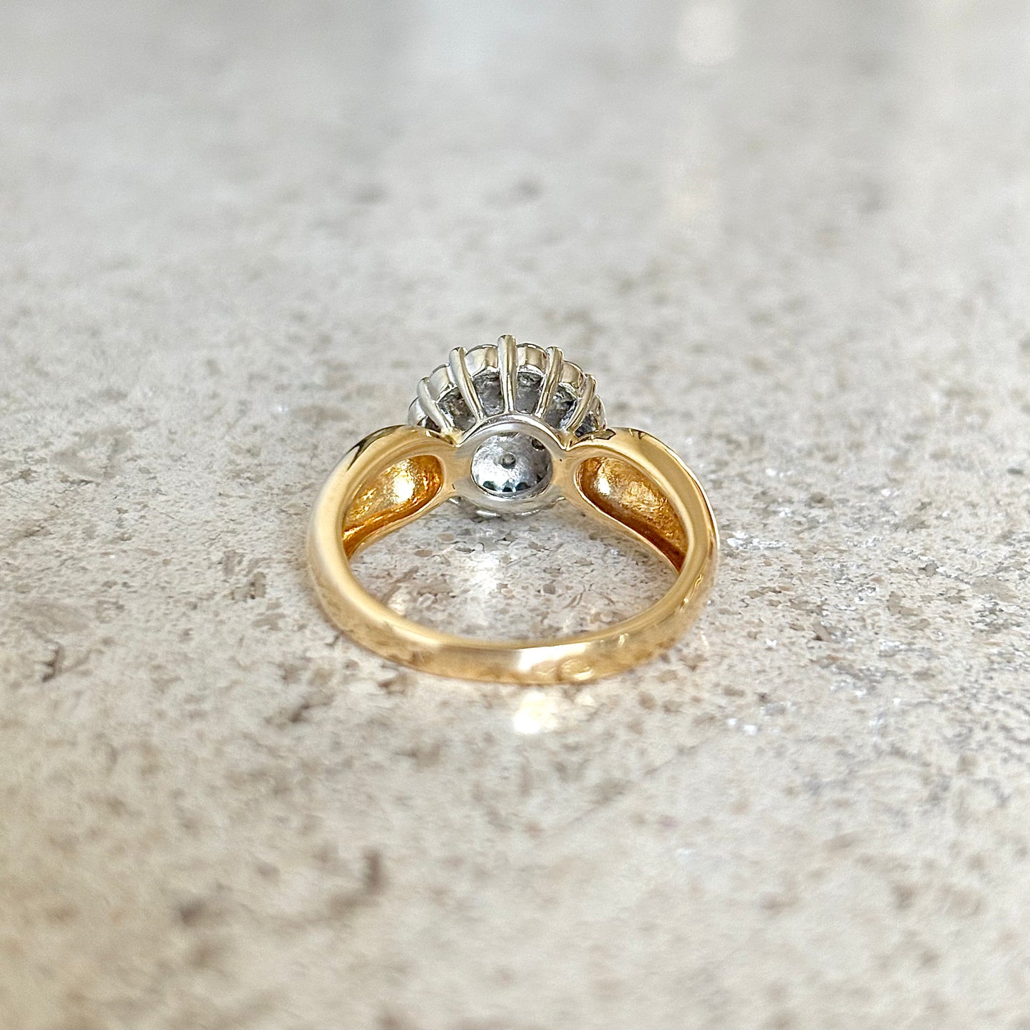 Bague Dôme Pavée - Or Jaune 750 & Diamants