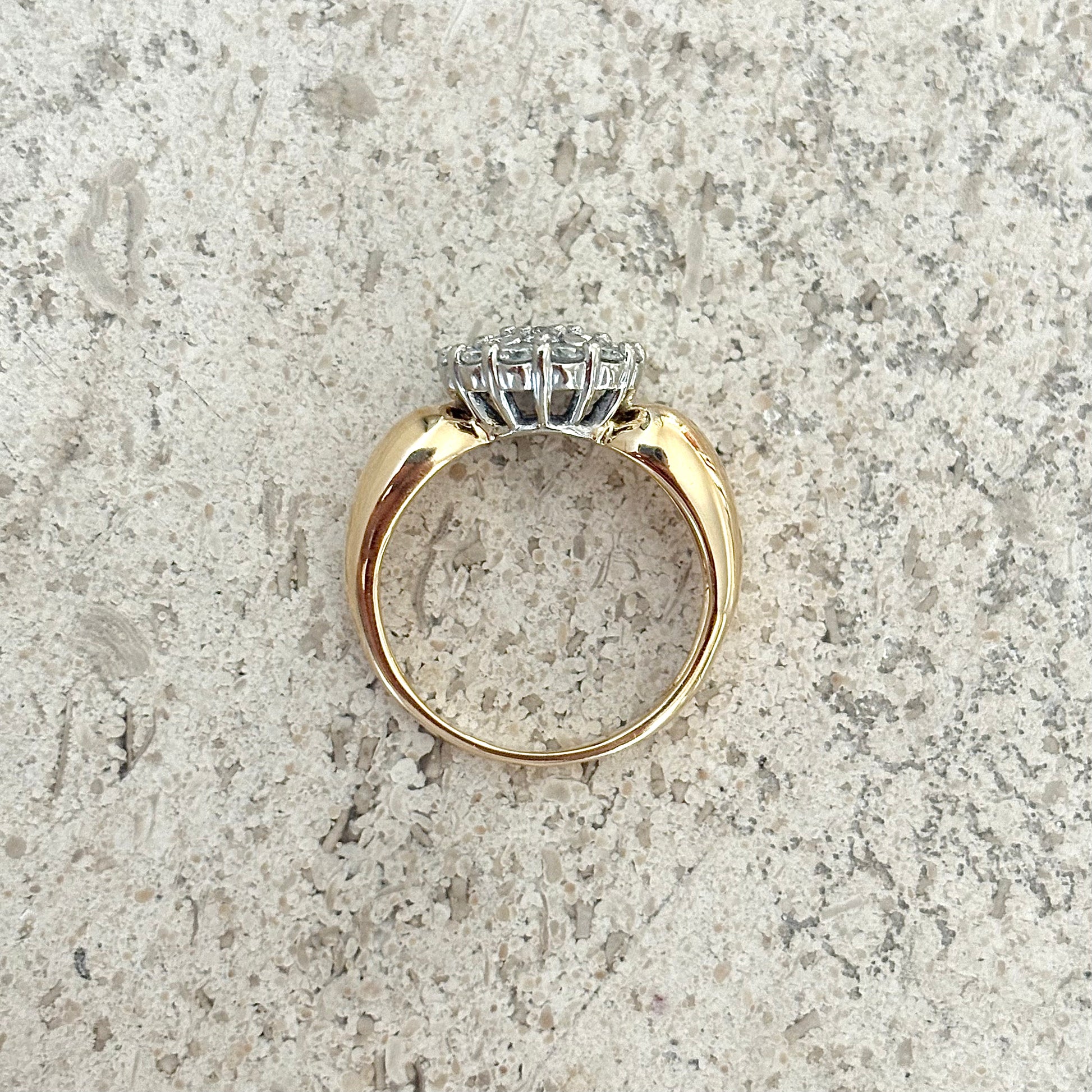 Bague Dôme Pavée - Or Jaune 750 & Diamants