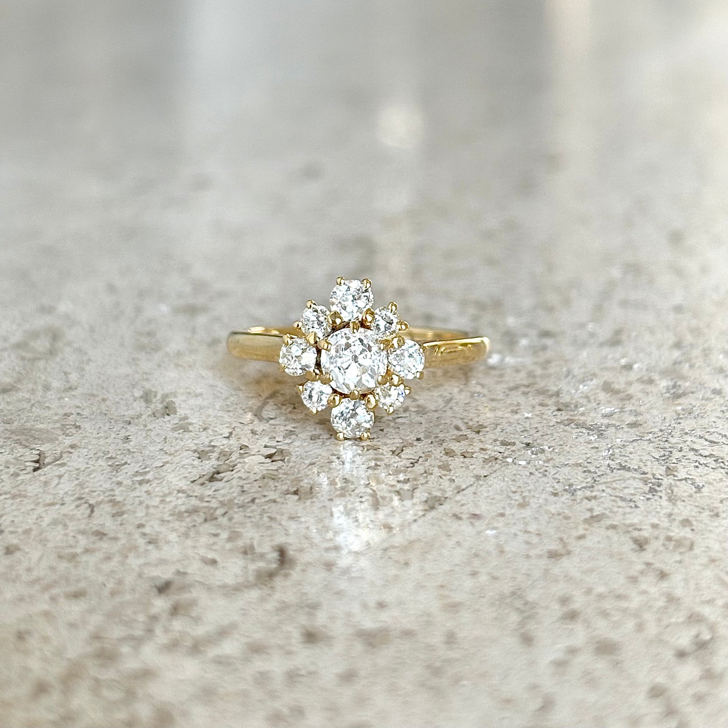 Bague Marguerite - Or Jaune 750 & Diamants