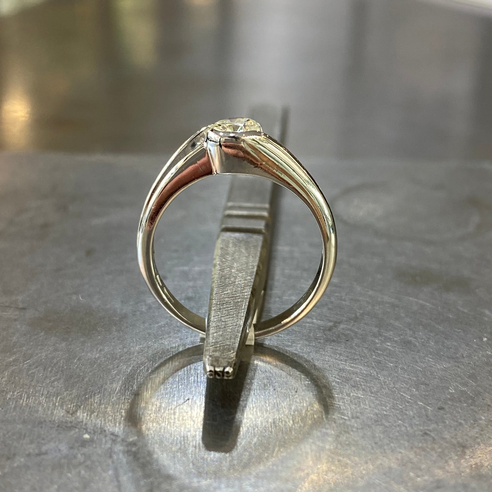 Bague Solitaire Or Blanc 750 Diamant 46