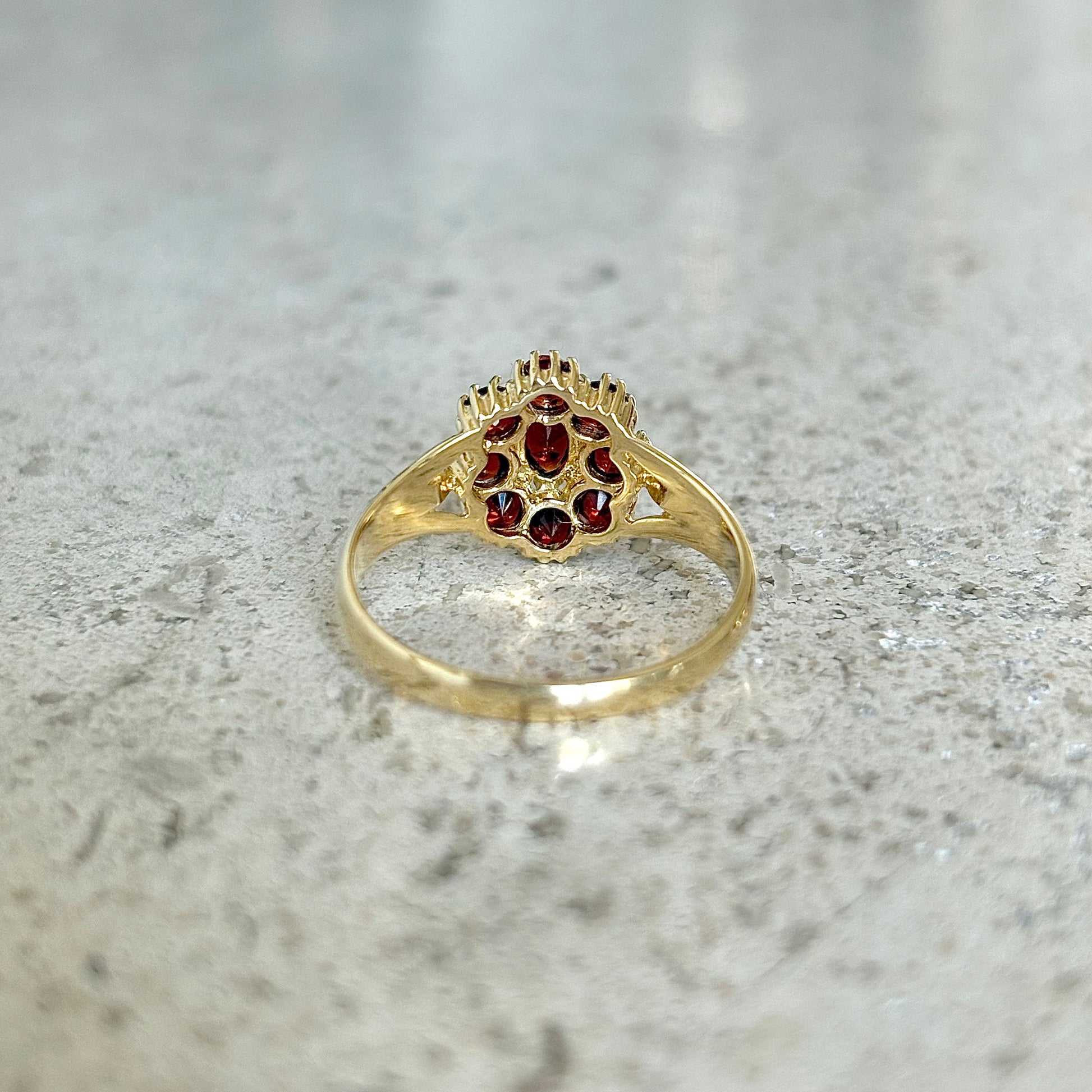 Bague Marguerite - Or Jaune 750 & Grenats
