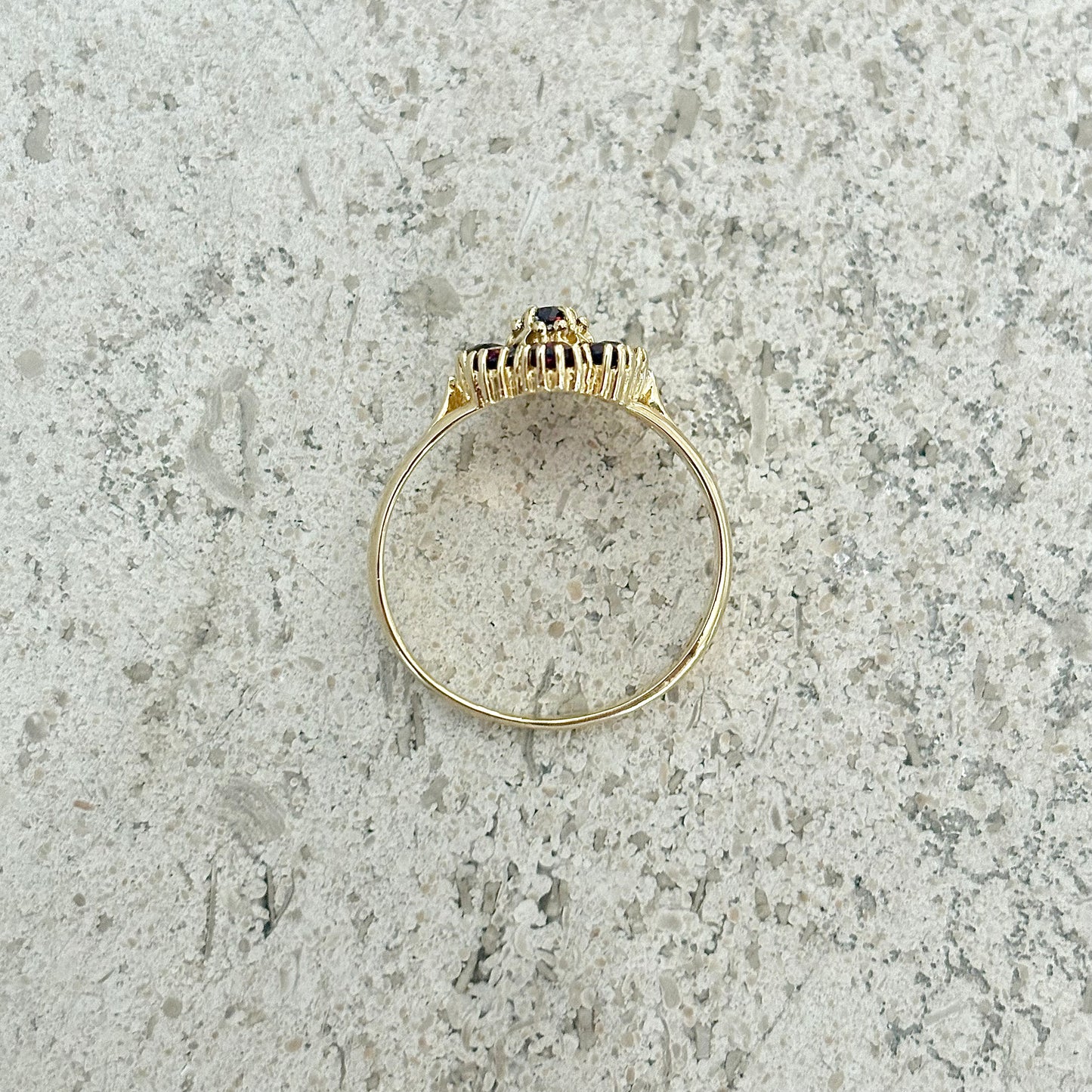 Bague Marguerite - Or Jaune 750 & Grenats