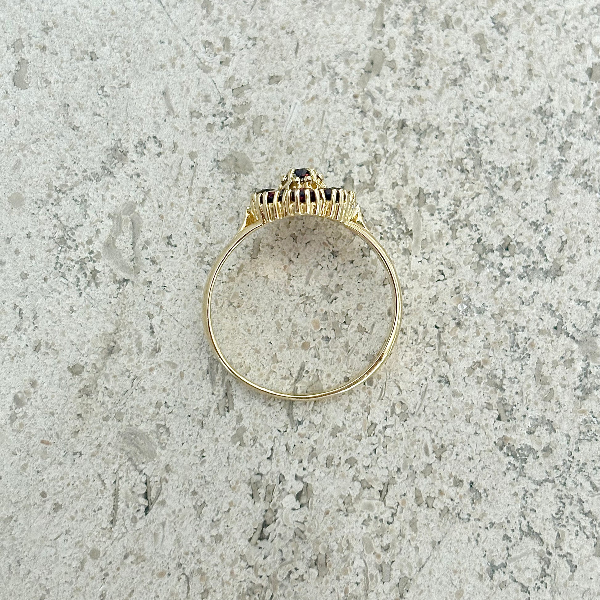Bague Marguerite - Or Jaune 750 & Grenats