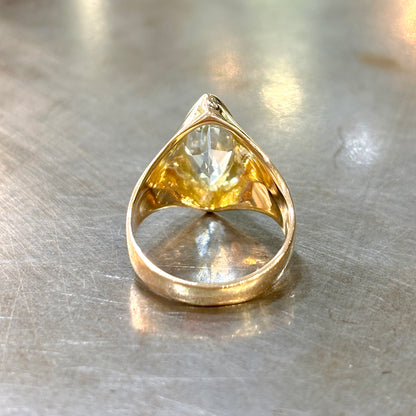 Bague Chevalière Marquise - Or Jaune 750 & Topaze