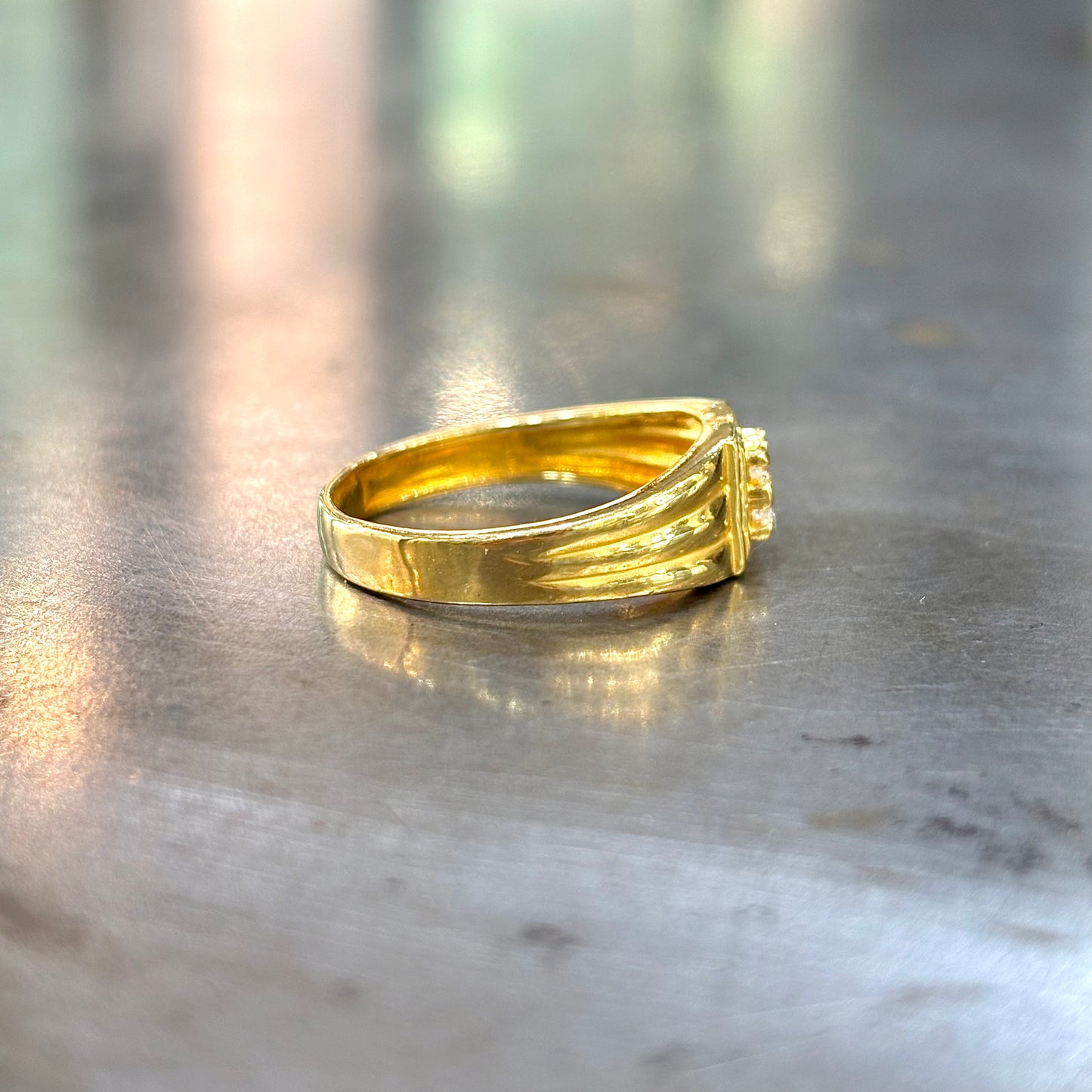 Bague Chevalière - Or Jaune 750 & Diamants