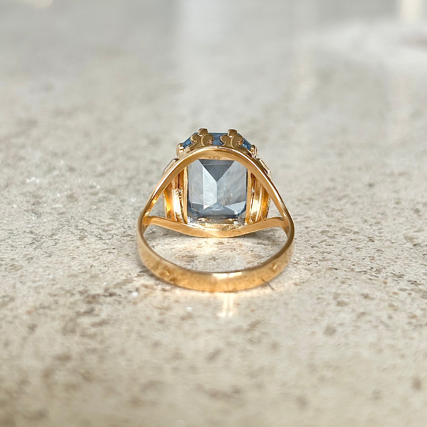 Bague Vintage Cocktail - Or Jaune 750 & Topaze
