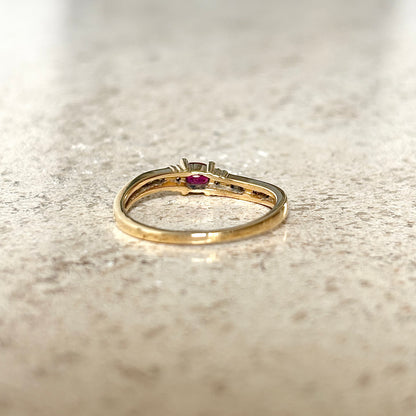 Bague Solitaire - Or Jaune 750 Rubis & Diamants
