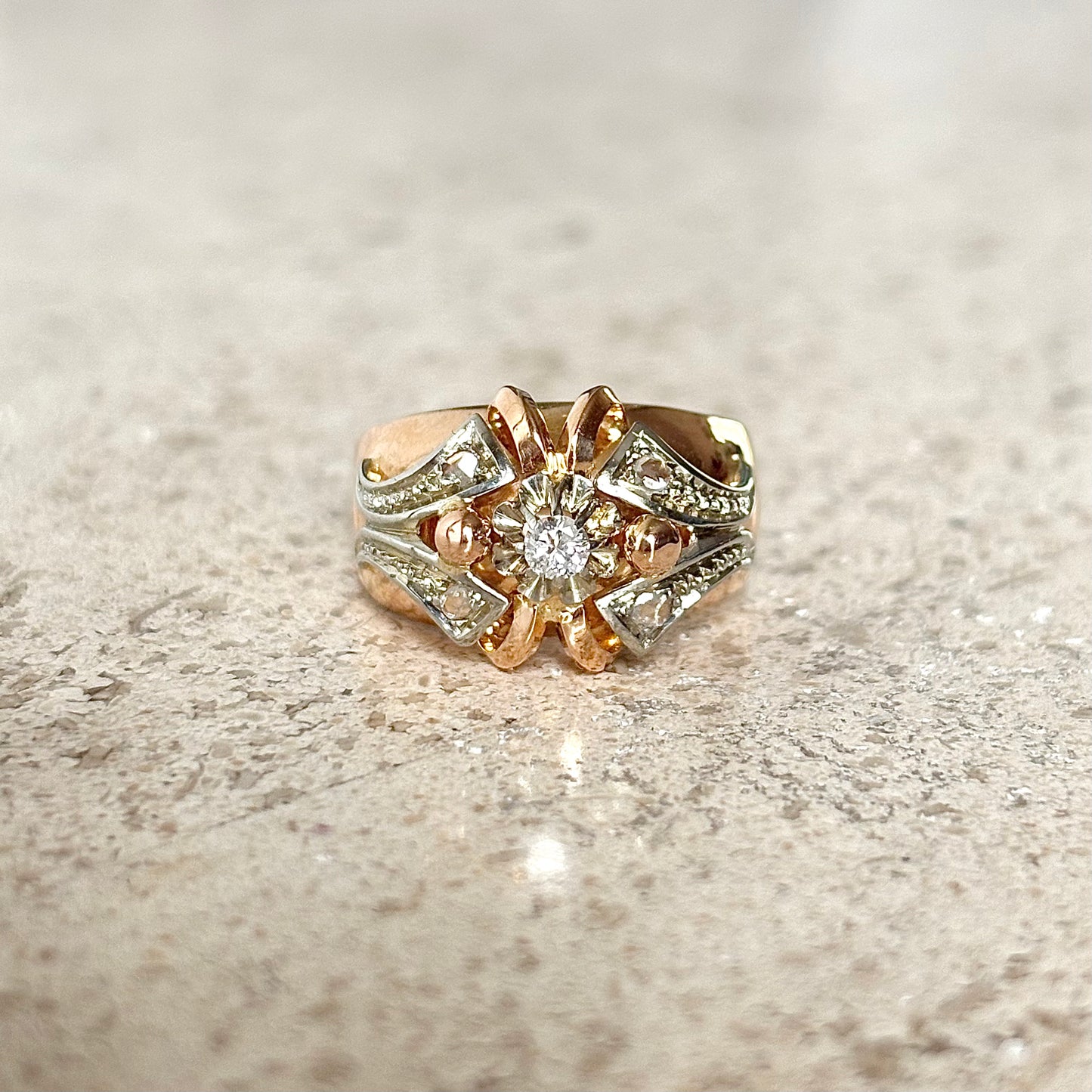 Bague Vintage Art Déco - Or Rose 750 & Diamants