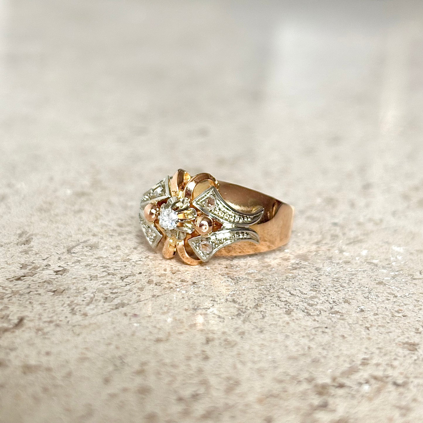 Bague Vintage Art Déco - Or Rose 750 & Diamants