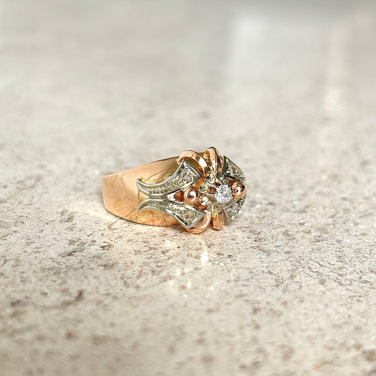 Bague Vintage Art Déco - Or Rose 750 & Diamants