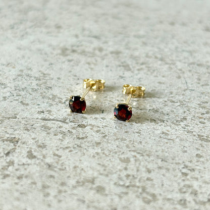 Boucles D'oreilles Puces - Or Jaune 750 & Grenats