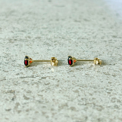 Boucles D'oreilles Puces - Or Jaune 750 & Grenats
