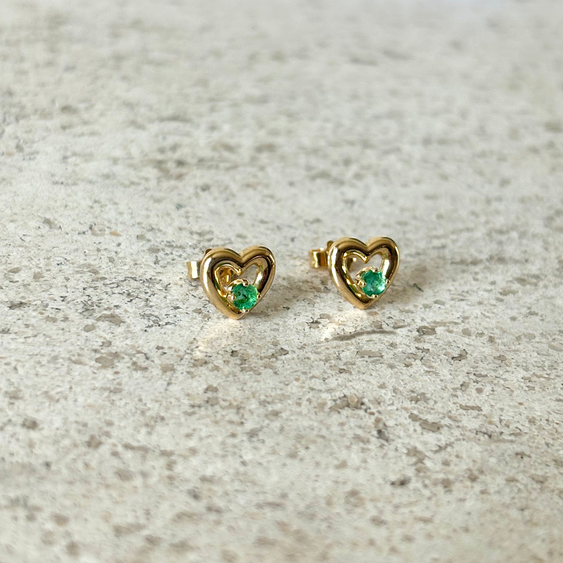 Boucles D'oreilles Coeurs - Or Jaune 750 & Émeraudes