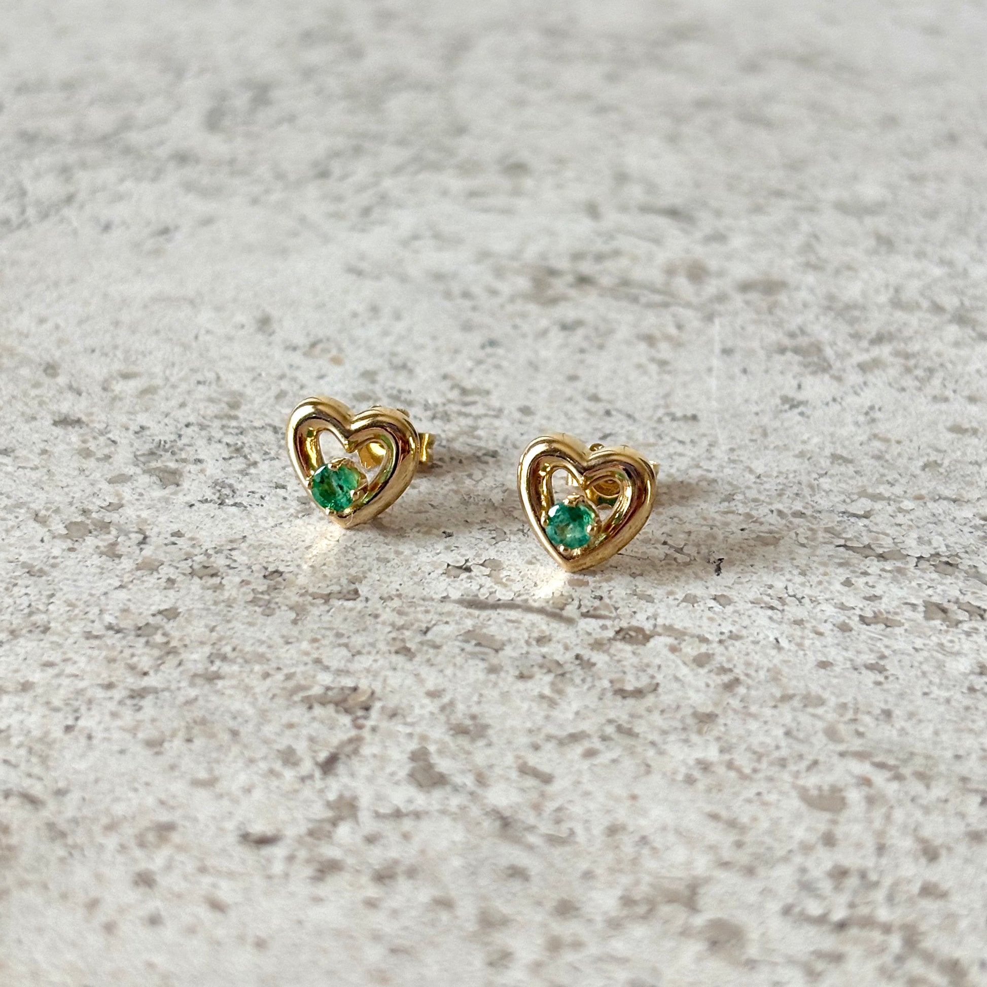 Boucles D'oreilles Coeurs - Or Jaune 750 & Émeraudes