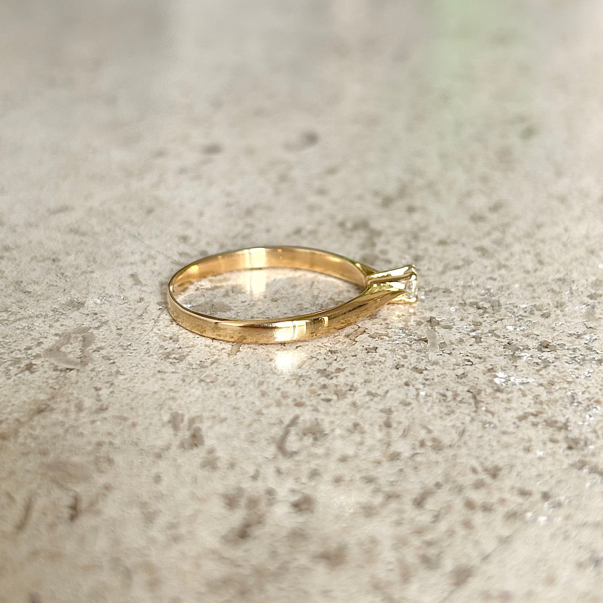 Bague Solitaire - Or Jaune 750 & Diamant