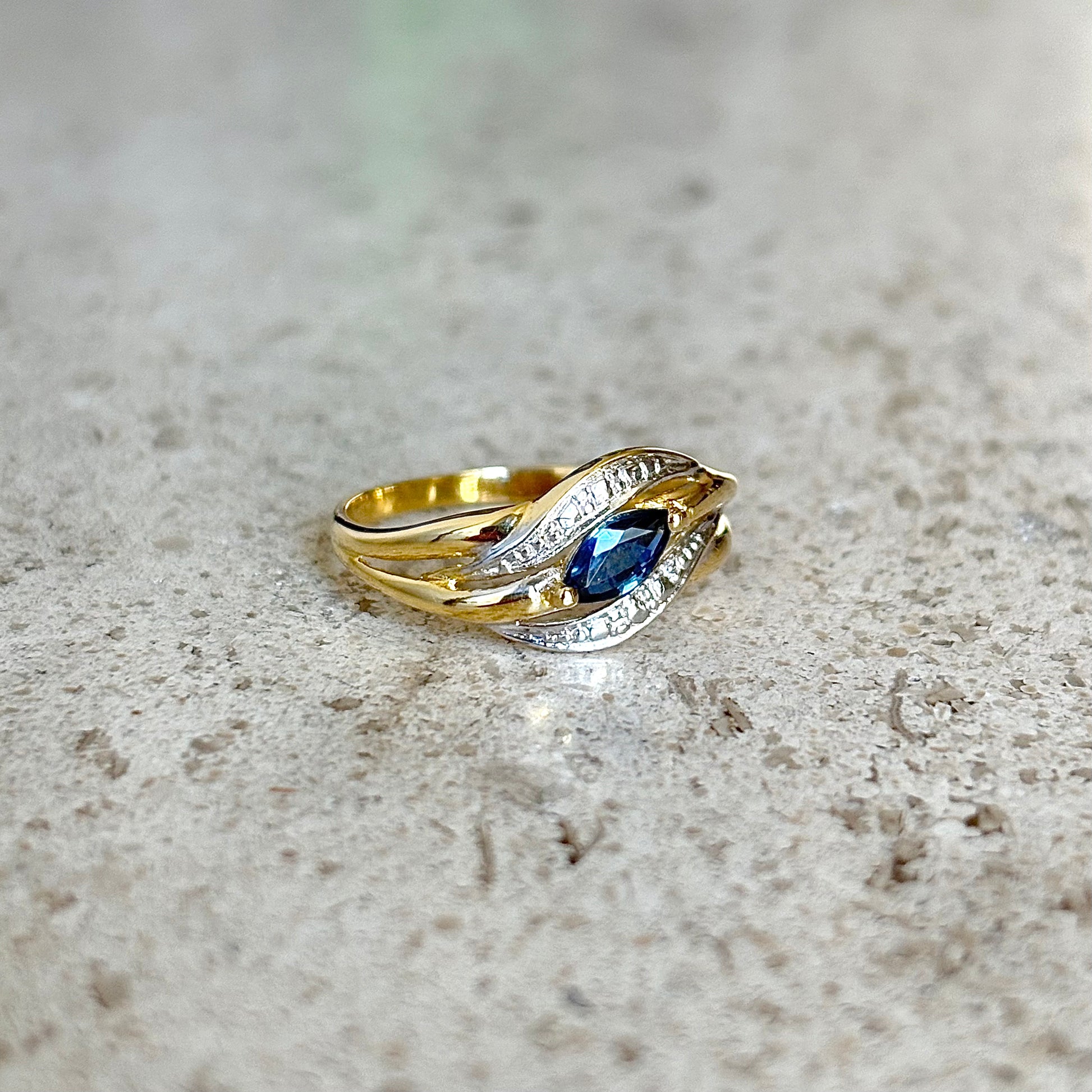 Bague Saphir - Or Jaune 750