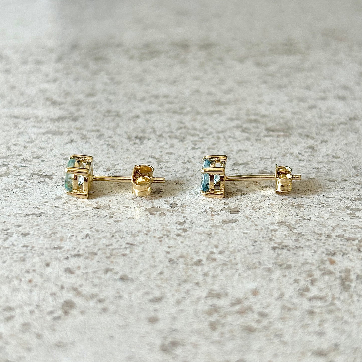 Boucles D'oreilles Puces - Or Jaune 750 & Aigues-Marines