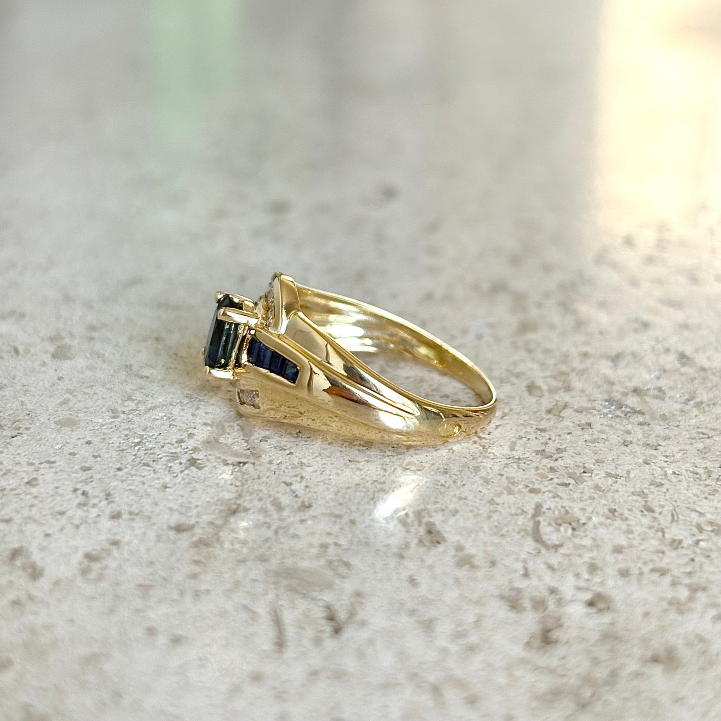 Bague Jonc - Or Jaune 750 Saphirs & Diamants