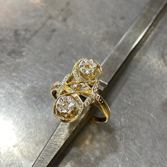 Bague Art Nouveau - Or Jaune 750 & Diamants