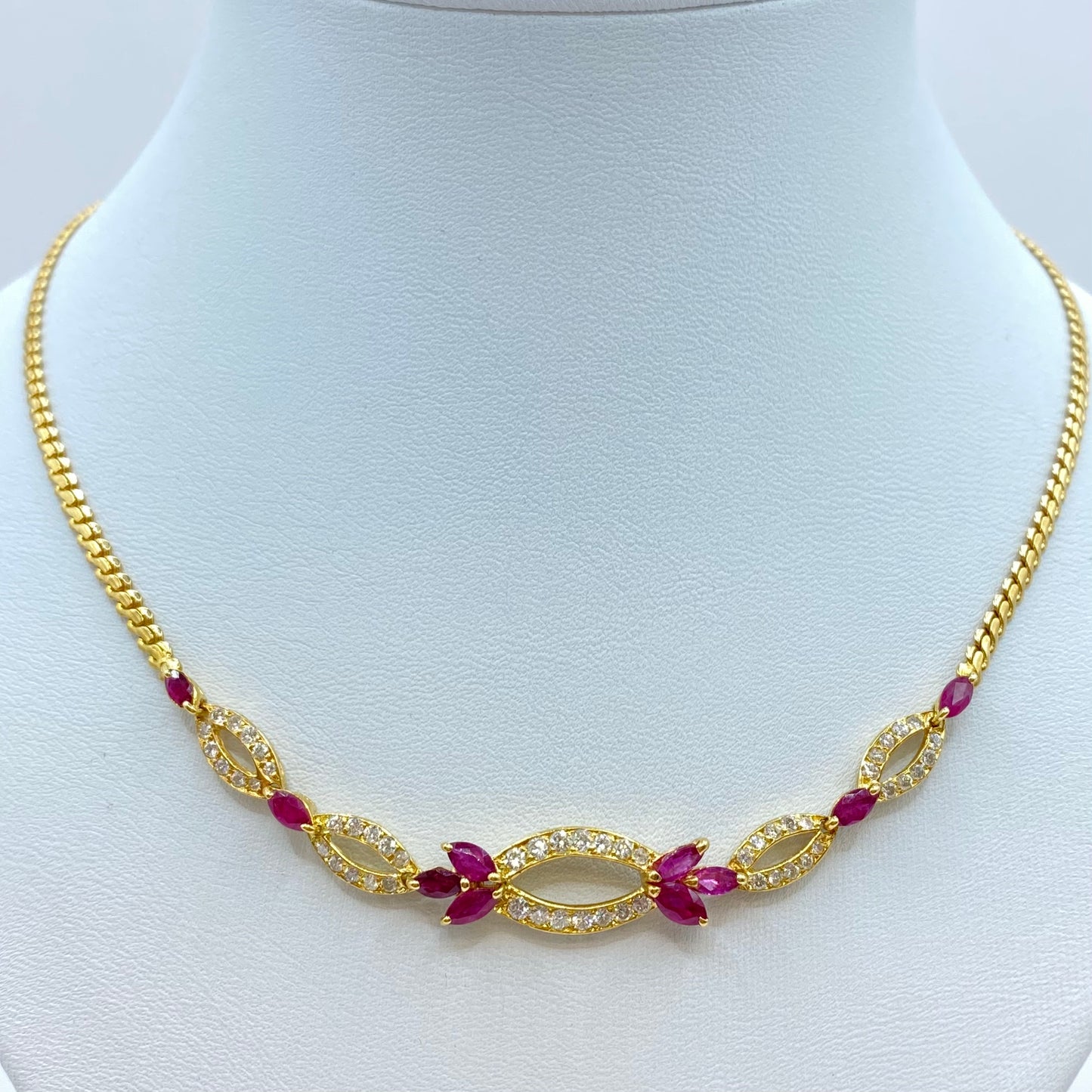 Vintage Necklace - 750 Yellow Gold Rubies &amp; Diamonds