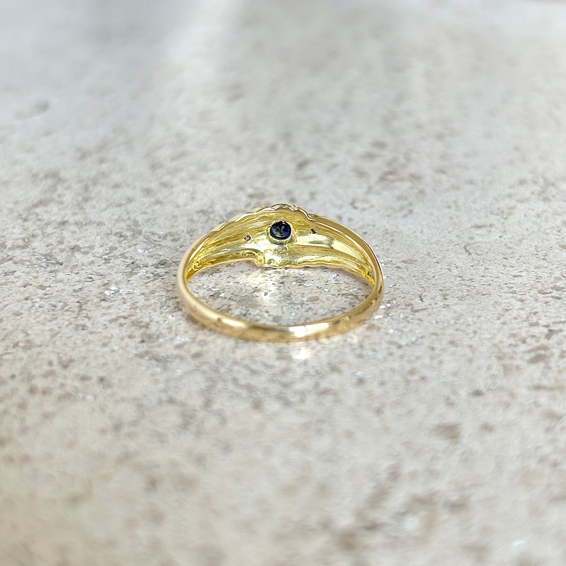 Bague Solitaire Vintage - Or Jaune 750 & Saphir