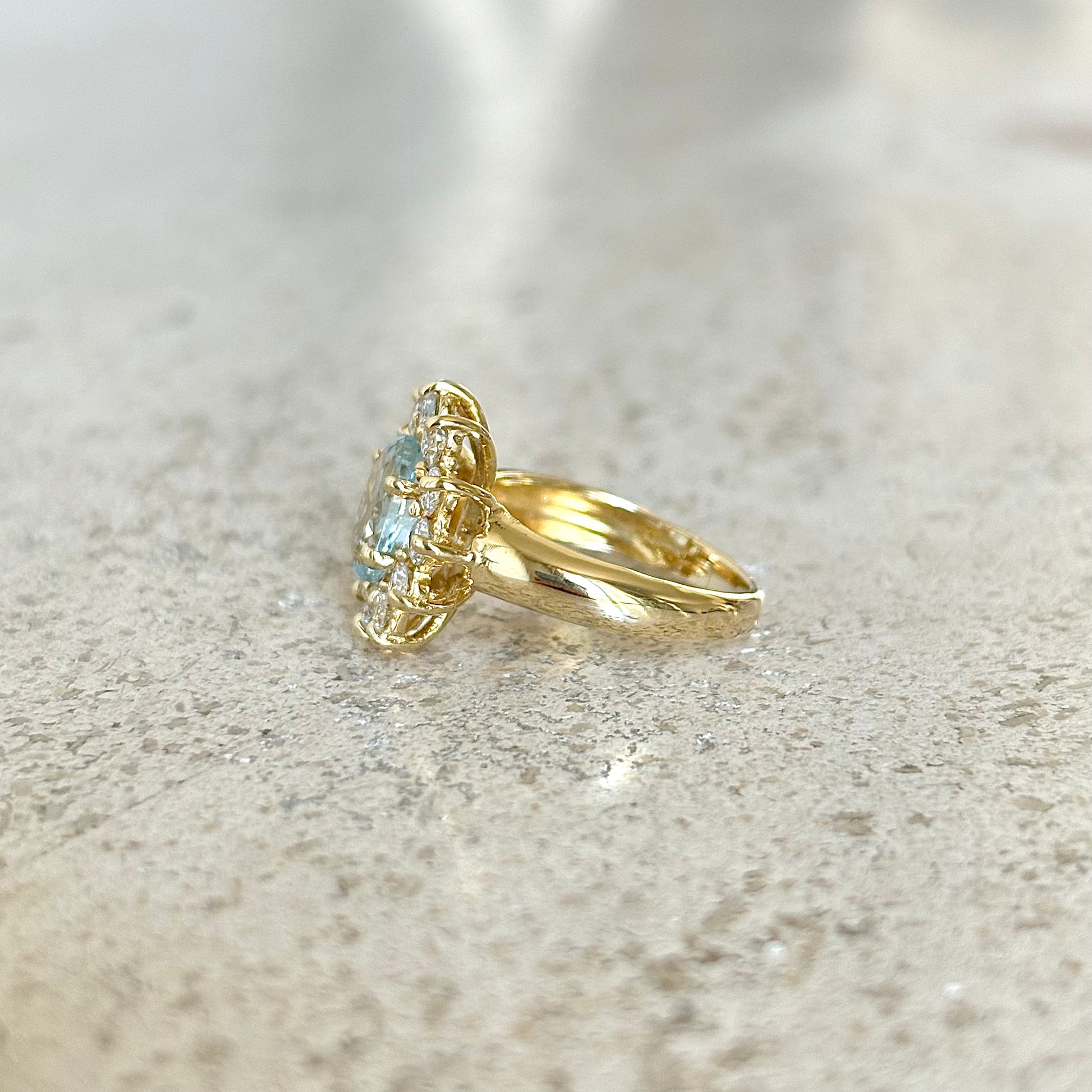 Bague Marguerite - Or Jaune 750 Aigue-Marine & Diamants