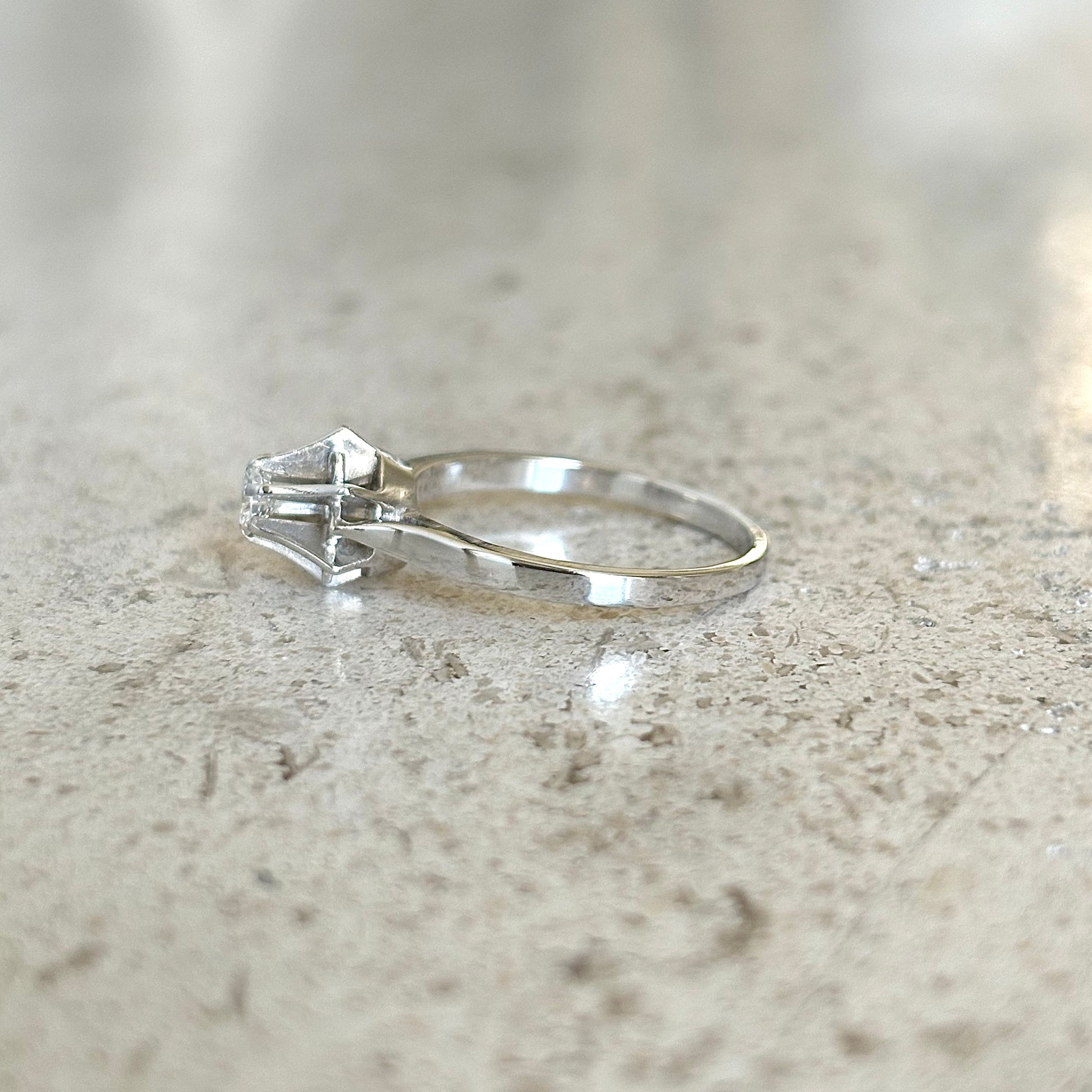 Bague Solitaire Vintage - Or Blanc 750 & Diamant