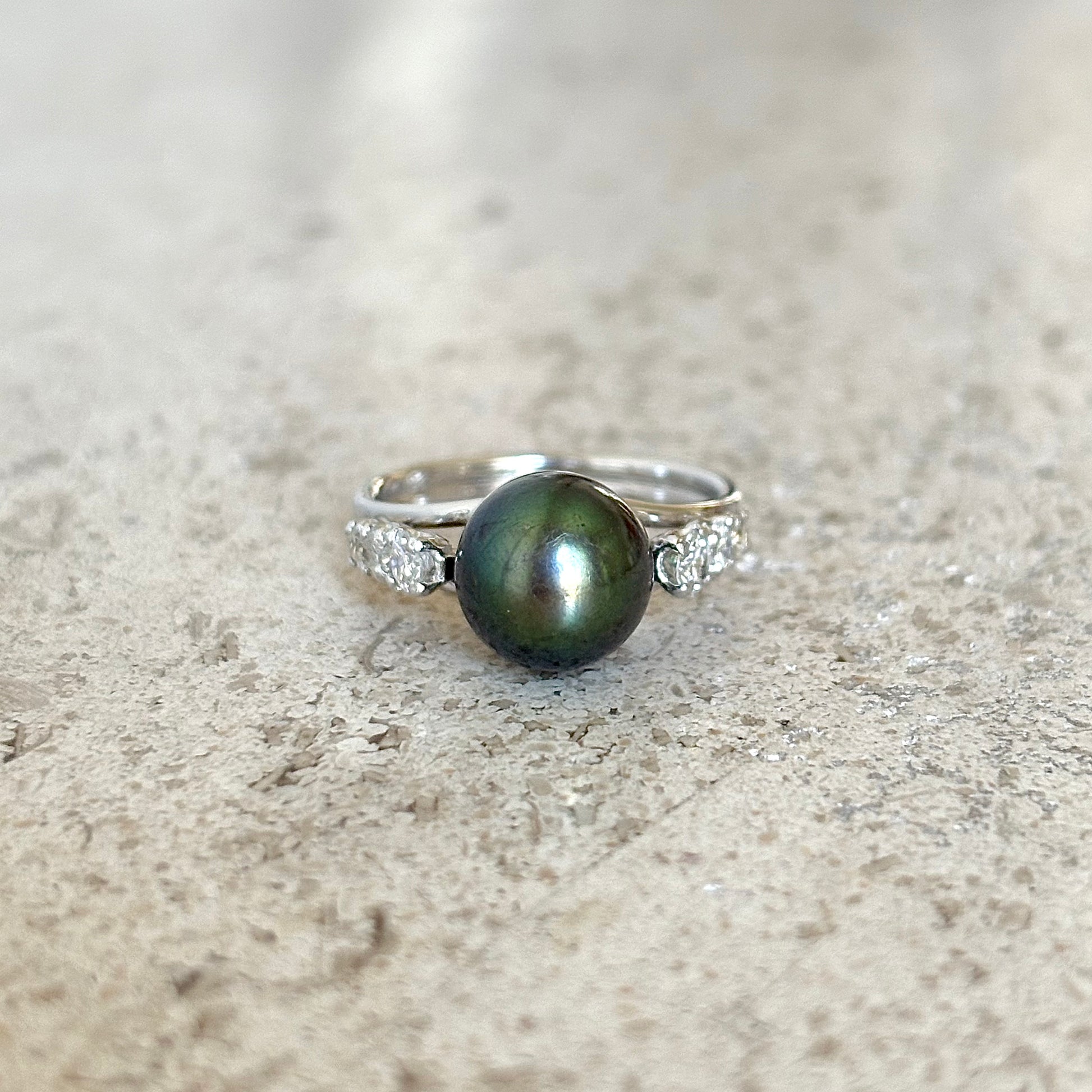 Bague Vintage - Or Blanc 750 Perle Naturelle Tahiti & Diamants