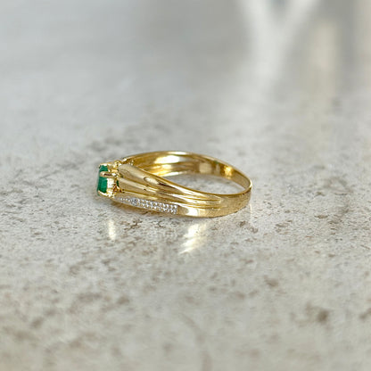 Bague Solitaire - Or Jaune 750 & Émeraude
