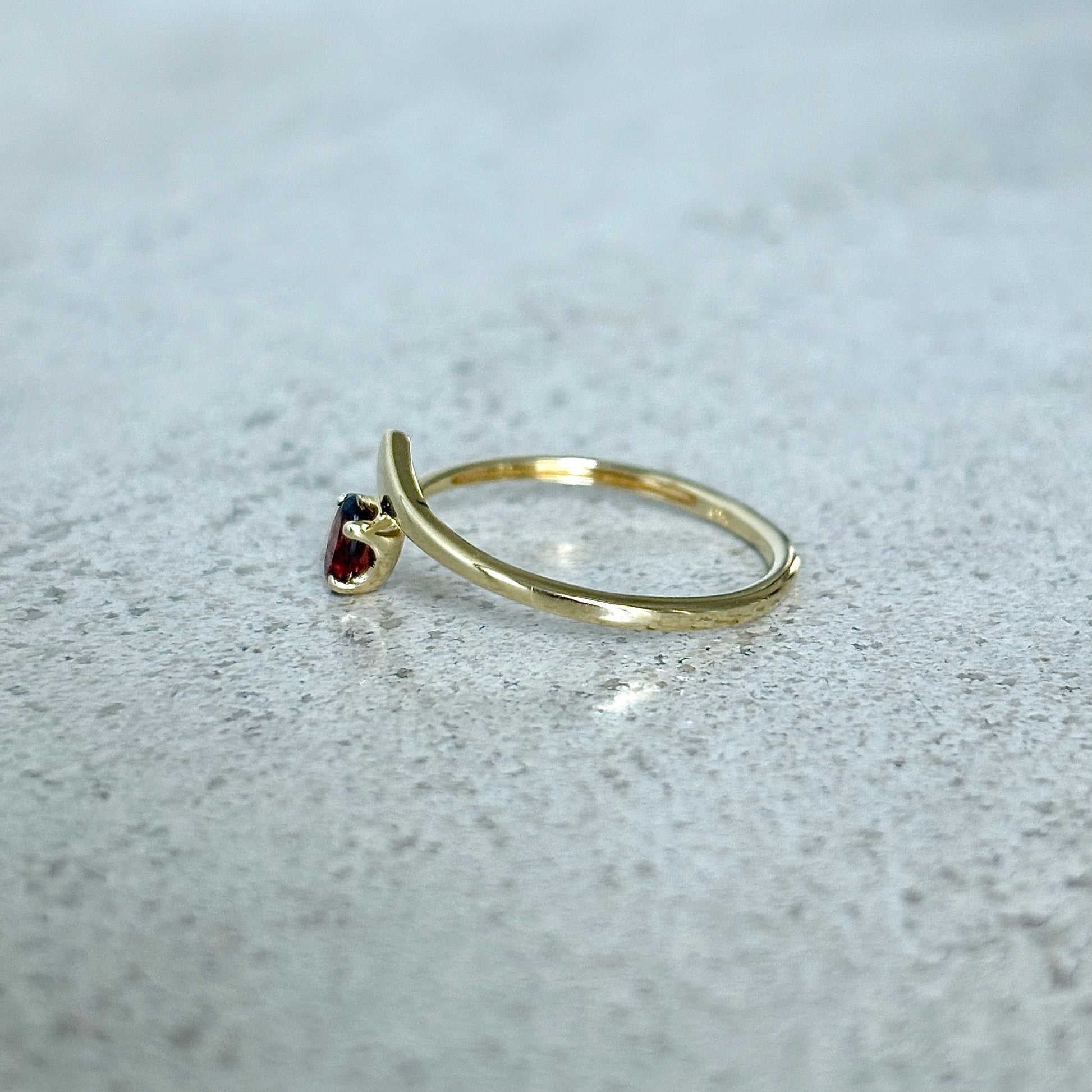 Bague Solitaire - Or Jaune 750 & Grenat
