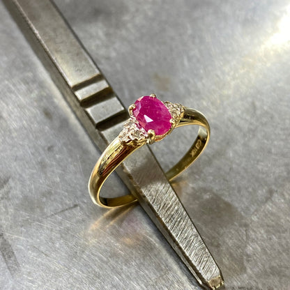 Bague Entourage - Or Jaune 585 Rubis & Diamants