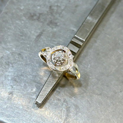 Bague Art Nouveau - Or Jaune 750 & Diamants