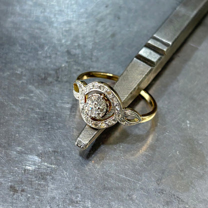 Bague Art Nouveau - Or Jaune 750 & Diamants