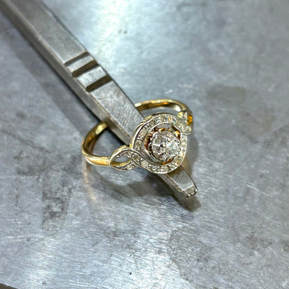 Bague Art Nouveau - Or Jaune 750 & Diamants