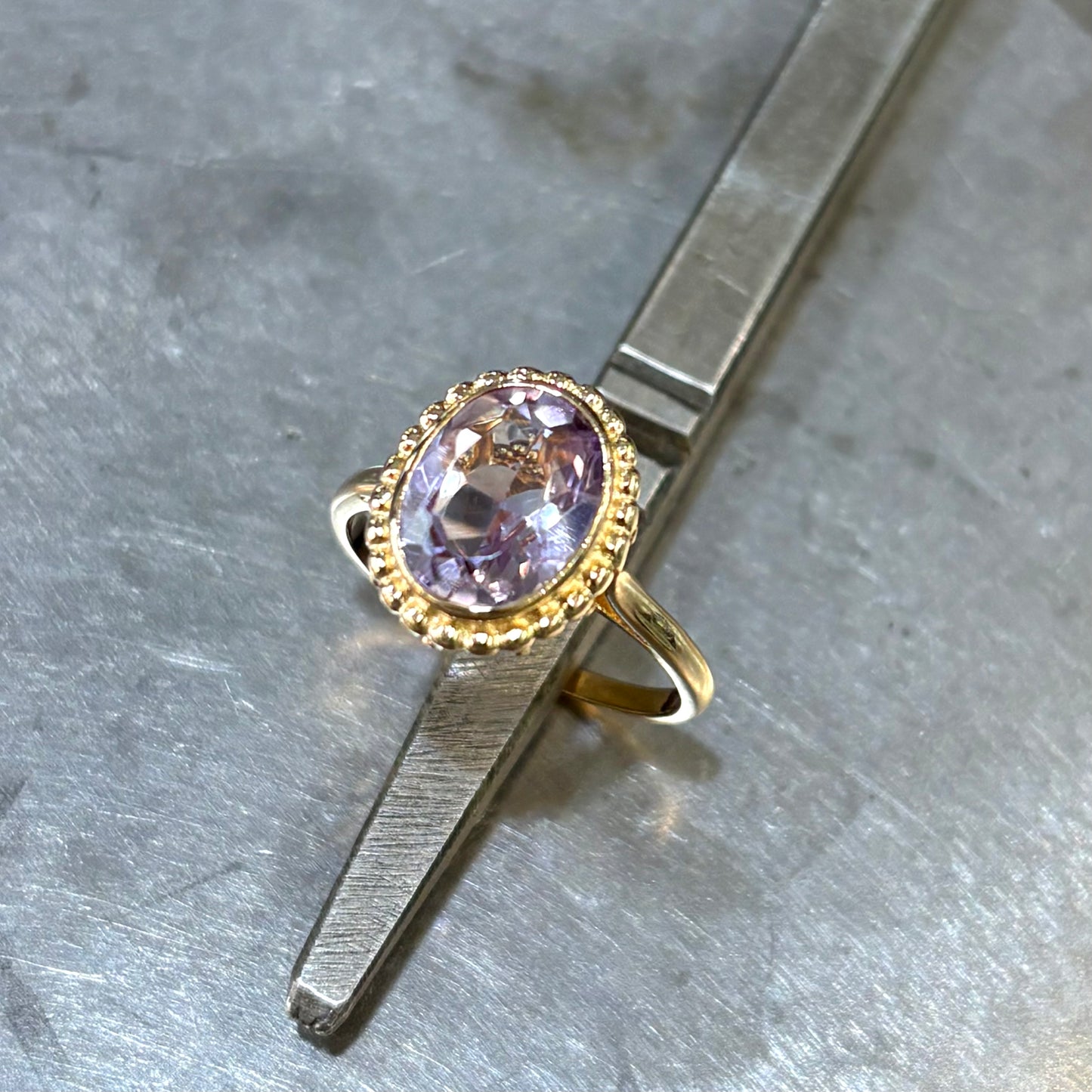 Bague Vintage - Or Jaune 750 & Améthyste