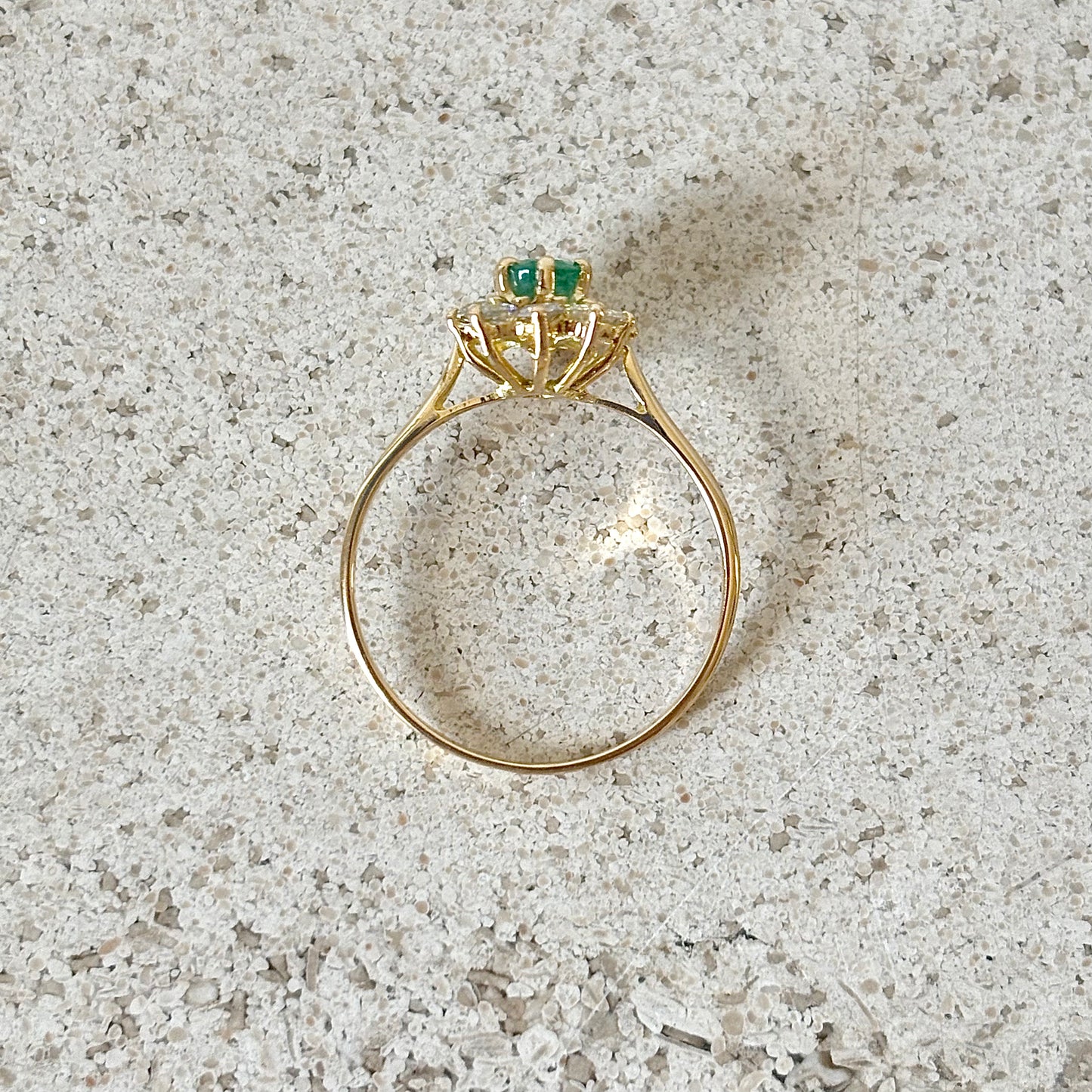 Bague Marguerite - Or Jaune 750 Émeraude & Diamants