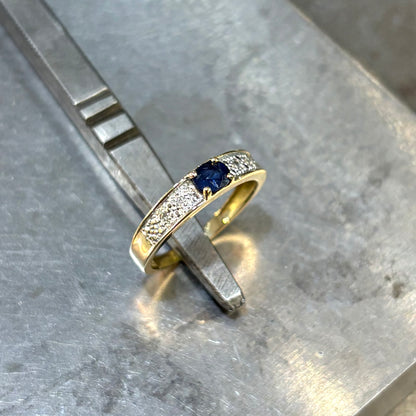 Bague Jonc - Or Jaune 750 & Saphir