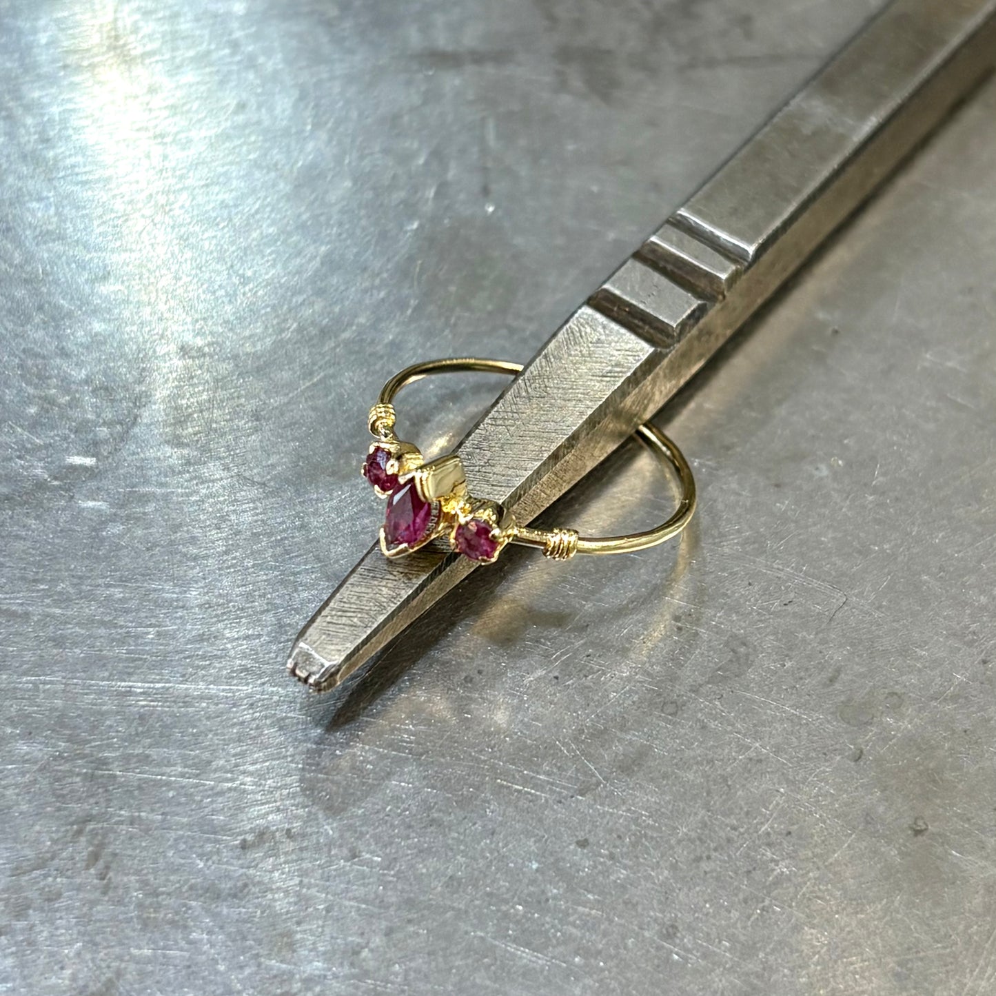Bague Vintage Trilogie - Or Jaune 750 & Tourmalines