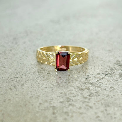 Bague Florale - Or Jaune 750 & Grenat